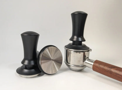 Coffee Tampers 15lb Spring Loaded Coffee Tamper Ripple Base Aluminum Self Leveling Espresso Tamper Coffeeware 51mm 53mm 58mm